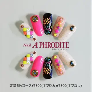ネイル Nail  Aphroditeのネイルデザイン