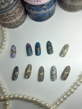 ミディアム ネイル 長さ出し専門 nynaのネイルデザイン