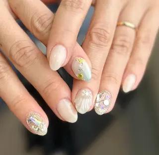 ネイル 新山 聖のネイルデザイン