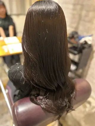 ロング 縮毛矯正／レイヤー／ 🌼mizukiのヘアスタイル