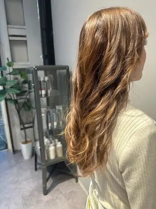 ロング Agu まゆかのヘアスタイル