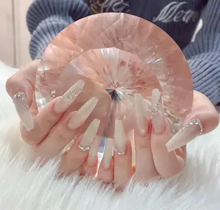 ネイル LoaChaton kaeのネイルデザイン