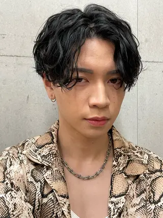 ショート カラー パーマ ヘアアレンジ メンズ 亀井隆汰/メンズ専門 パーマ特化美容師のヘアスタイル