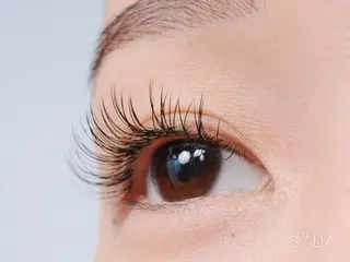 マツエク・マツパ 眉毛まつ毛専門店 uralogeのマツエク・マツパデザイン