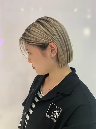 ショート ハッシュカット/ハイ トーン/MANAMIのヘアスタイル