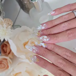 ネイル RUNWAY 　　の眉毛・アイブロウイメージ