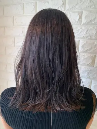 ミディアム カラー 英語ok sohee ソヒ 305号室のヘアスタイル