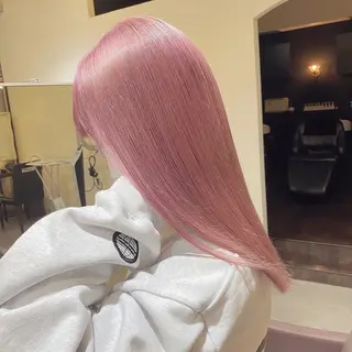 セミロング Uni江坂所属・咲羽/ assistantのヘアスタイル