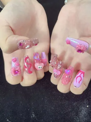 ネイル ENsalon AKIRAのネイルデザイン