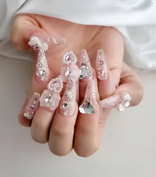 ネイル Lina nail所属・Lunaa 池袋のネイルデザイン