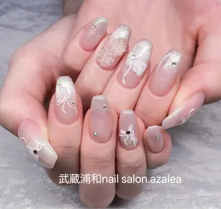 ネイル R inのネイルデザイン