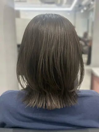 ミディアム カラー 田中 鈴乃のヘアスタイル