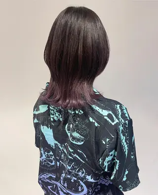 ミディアム カラー 唐澤 千尋のヘアスタイル