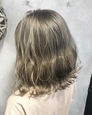 ショート カラー ヘアアレンジ 遠藤 拓馬のヘアスタイル