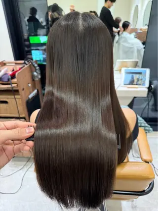 ロング 児玉 奏のヘアスタイル