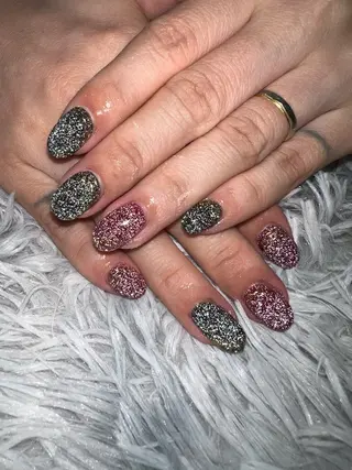 ネイル シェヌネイル JURAのネイルデザイン