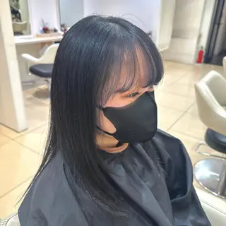 カラー 吉永 百合香のヘアスタイル