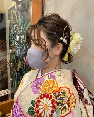 セミロング ヘアアレンジ 【ピンク/韓国ヘア/ ヘアセット】亜海のヘアスタイル