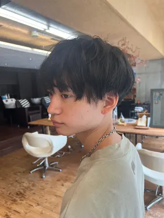 ショート BEACH　HAIR&NAIL所属・両国駅徒歩1分⭐️ アイロン仕上げのヘアスタイル