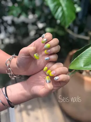 ネイル Seis Shihoのネイルデザイン