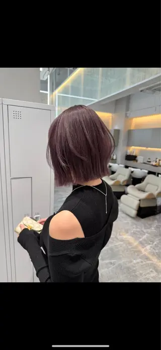 ショート ボブ  /顔周り COAGINZA日向のヘアスタイル