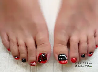 ネイル 森のさんぽ道所属・ショートネイル 森のさんぽ道のネイルデザイン