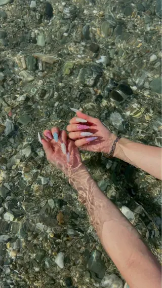 ネイル YOLO NAILのネイルデザイン