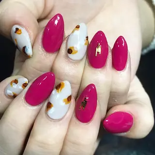 ネイル 渋谷ビュレネイル Kaoruのネイルデザイン