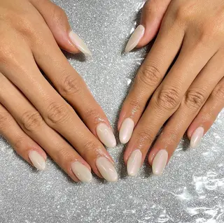 ネイル VIERU 🌈🎀💖のネイルデザイン