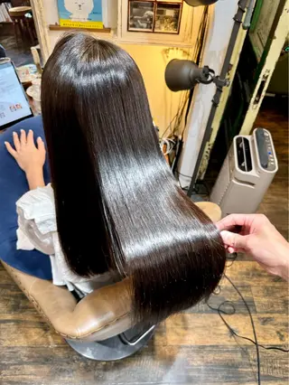 ロング カラー パーマ 飯田 実歩(じっぽ)のヘアスタイル