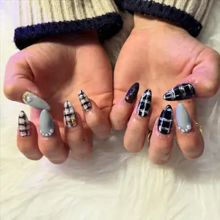 セミロング mao .のネイルデザイン