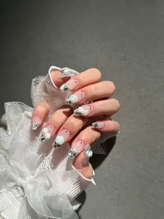 ネイル I-nailロング /ワンホン/キラキラのネイルデザイン