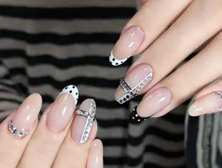 ネイル エ リのネイルデザイン