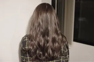 ロング カラー 🌈ディレクター🌈 徳松優希のヘアスタイル