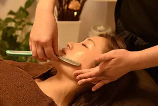 お顔そりKarin 桜井加奈子のエステ・リラクイメージ