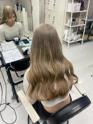 ロング カラー ヘアアレンジ メンズ のん🎀ハイトーン/ レイヤーカット🐳のヘアスタイル