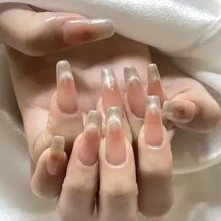 ネイル RAFFINE haru🦋🩵のネイルデザイン