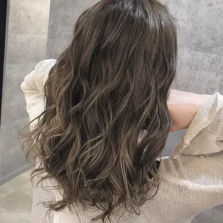 ロング MiL所属・✨ハイトーン✨ 濱田知孝のヘアスタイル