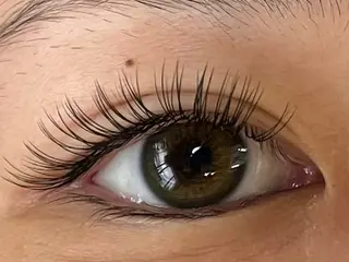 マツエク・マツパ eyelash salon 076所属・野口 彩のマツエク・マツパデザイン