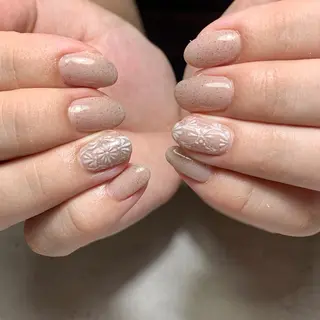 ネイル atelier　FIORITURA所属・FIORITURA aiのネイルデザイン