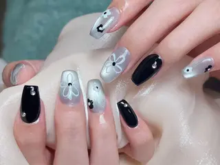 ネイル LR.ONE リナのネイルデザイン