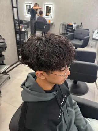 ショート カラー パーマ メンズ メンズ特化 👑YUTAのヘアスタイル