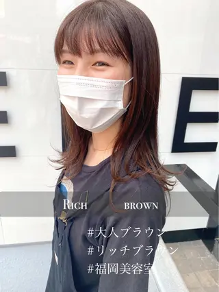 セミロング カラー パーマ ヘアアレンジ メンズ キッズ ネイル マツエク・マツパ 盛れる前髪／レイヤー カット／艶髪髪質改善のヘアスタイル