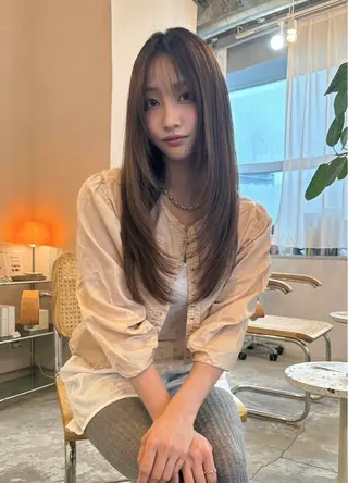 ロング カラー 林　蓮／レイヤー /透明感カラーのヘアスタイル