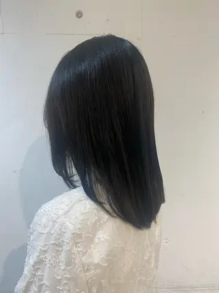 ミディアム AiRU hair RIRIKOのヘアスタイル