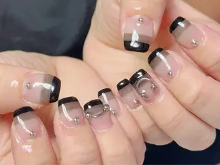 ネイル Nail Atelier IamI所属・アイアムアイ 大村磨衣のネイルデザイン