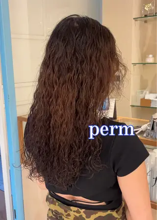 ロング パーマ CYAN.栄店所属・パーマ/髪質改善 【榎本千夏】のヘアスタイル