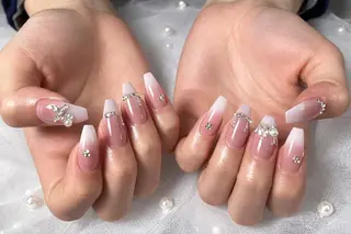 ネイル ロングネイル長さ出し 専門Spade Qのネイルデザイン