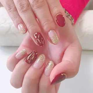 ネイル Lily Roseスタッフ一同のマツエク・マツパデザイン