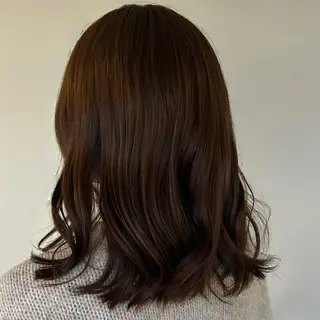 セミロング カラー 松井 詩織のヘアスタイル